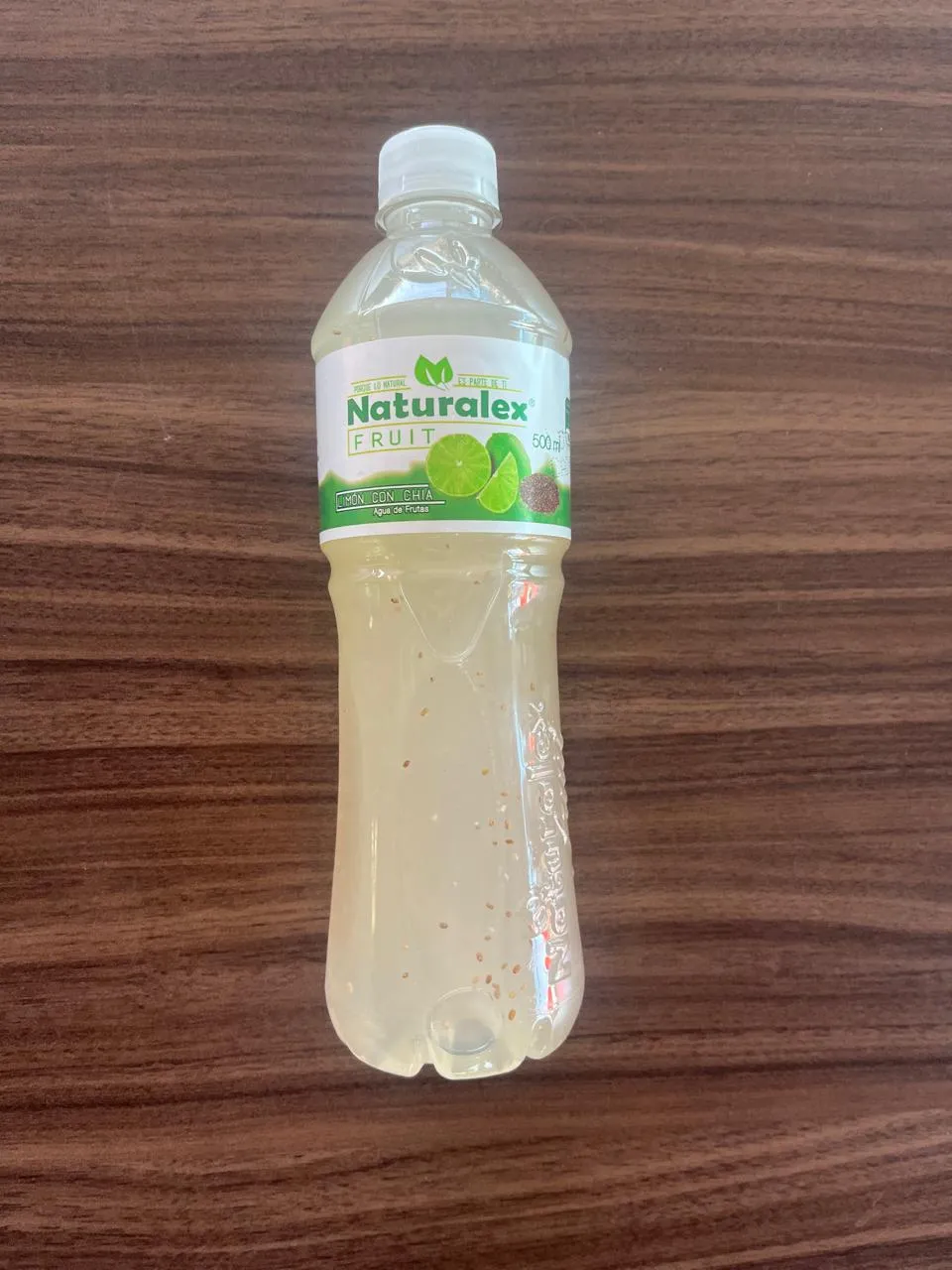 Agua de limón con chía 