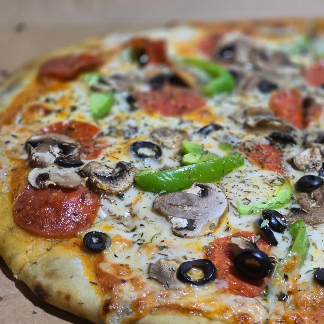 Pizza Capricciosa 