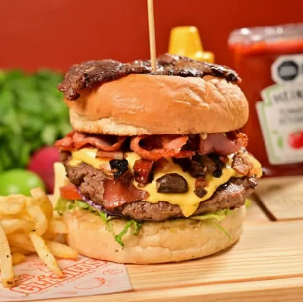 Hamburguesa Clásica