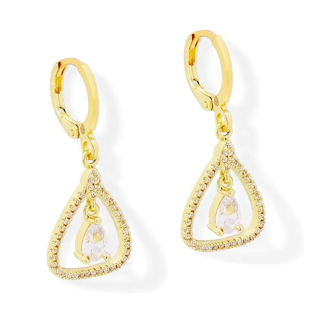 Aretes Cortos Reuleaux Zirconia Oro Laminado